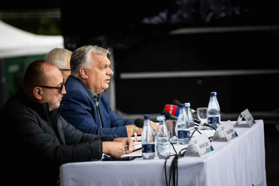 Comment on Will Fidesz split soon? A survey says the breakaway camp would have a strong chance by Michael Steiner