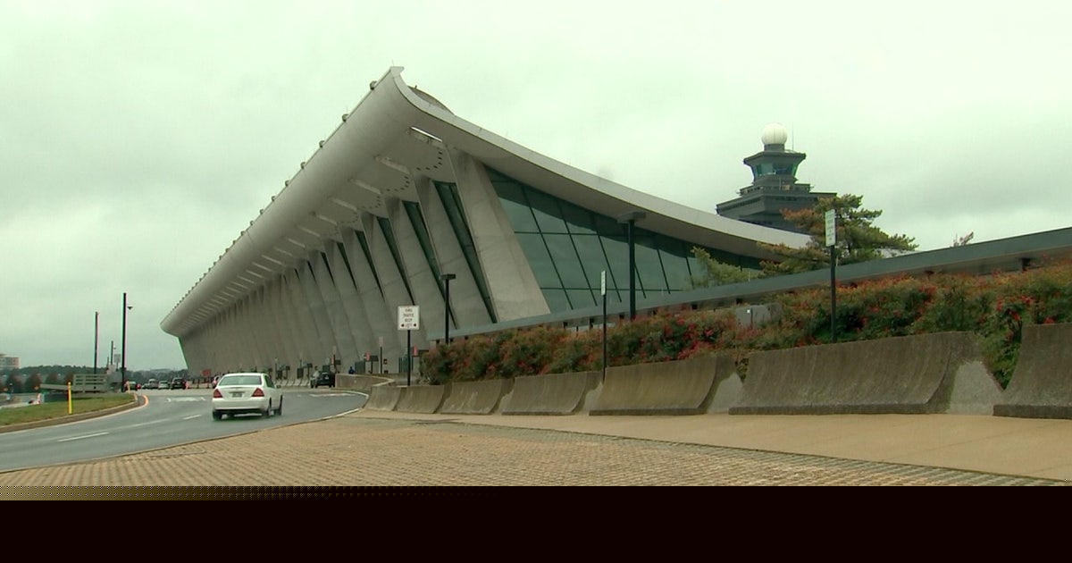 Flight from Dulles to Munich diverted to Boston after windshield damage