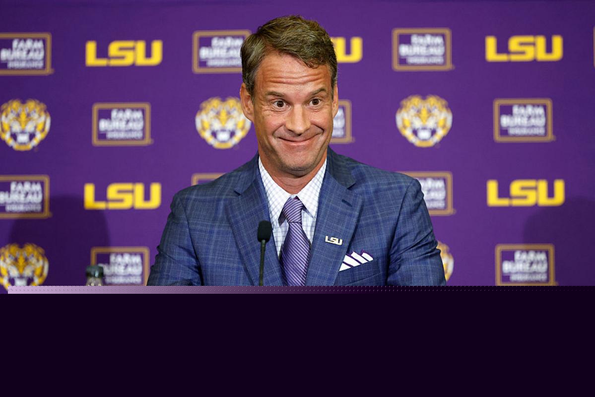 LSU Coach Lane Kiffin's $40K Private Jet Trip Sparks Debate