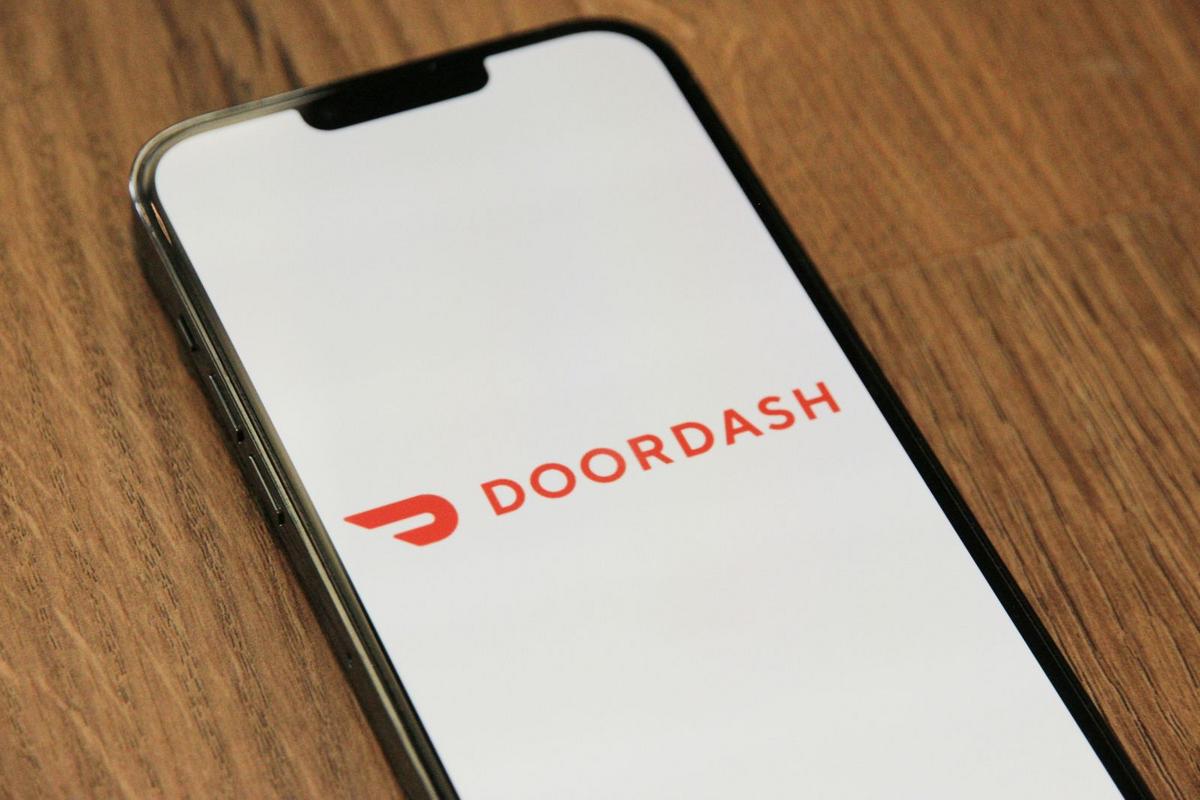 Are Some DoorDash Drivers Not Delivering 'Expensive' Orders?