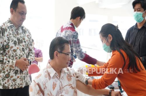 Peringati Hari Hepatitis Sedunia, Etana Gencarkan Vaksinasi Hepatitis A