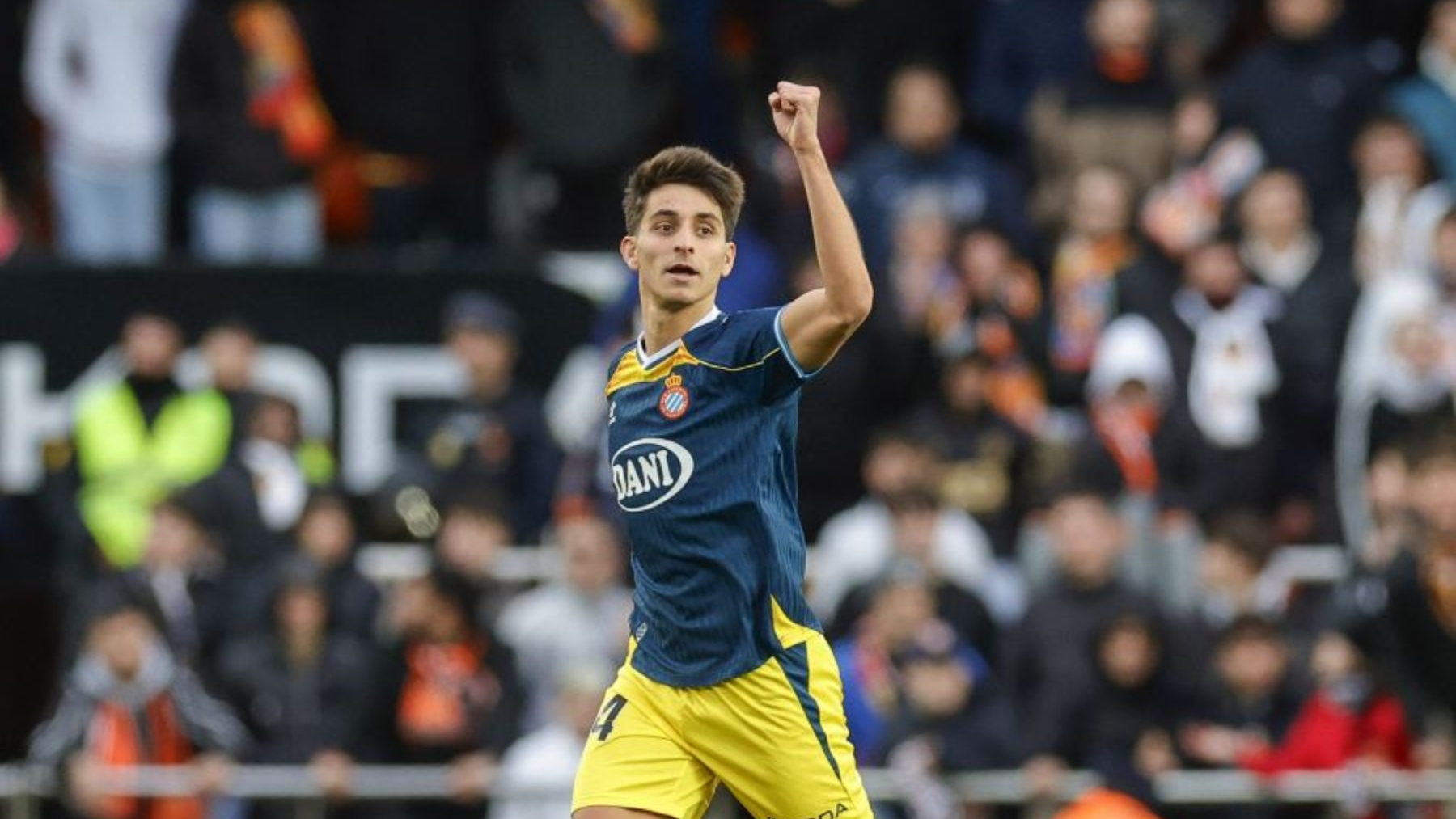 Ramon Terrats se sincera sobre su proceso de adaptación al Espanyol, la confianza de Garagarza y su relación con Manolo: «Aposté por el RCDE sabiendo que era una incógnita»