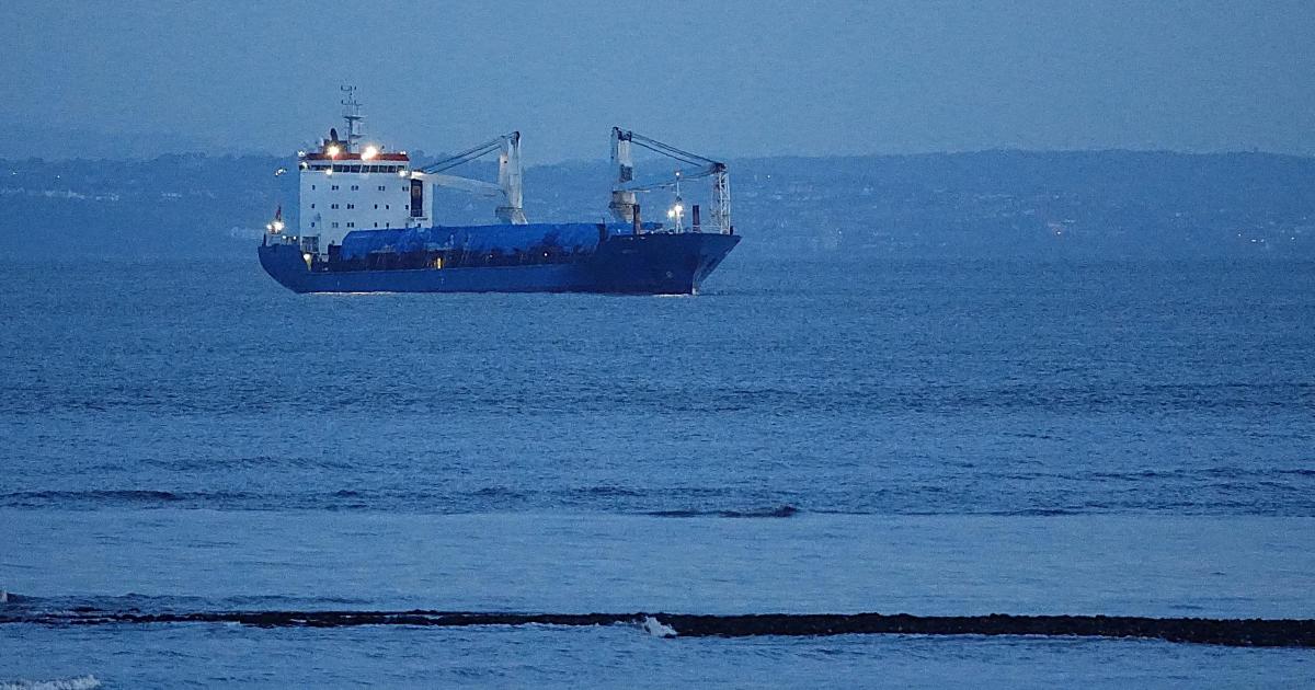 Russian cargo ship ordered to leave after anchoring in Somerset