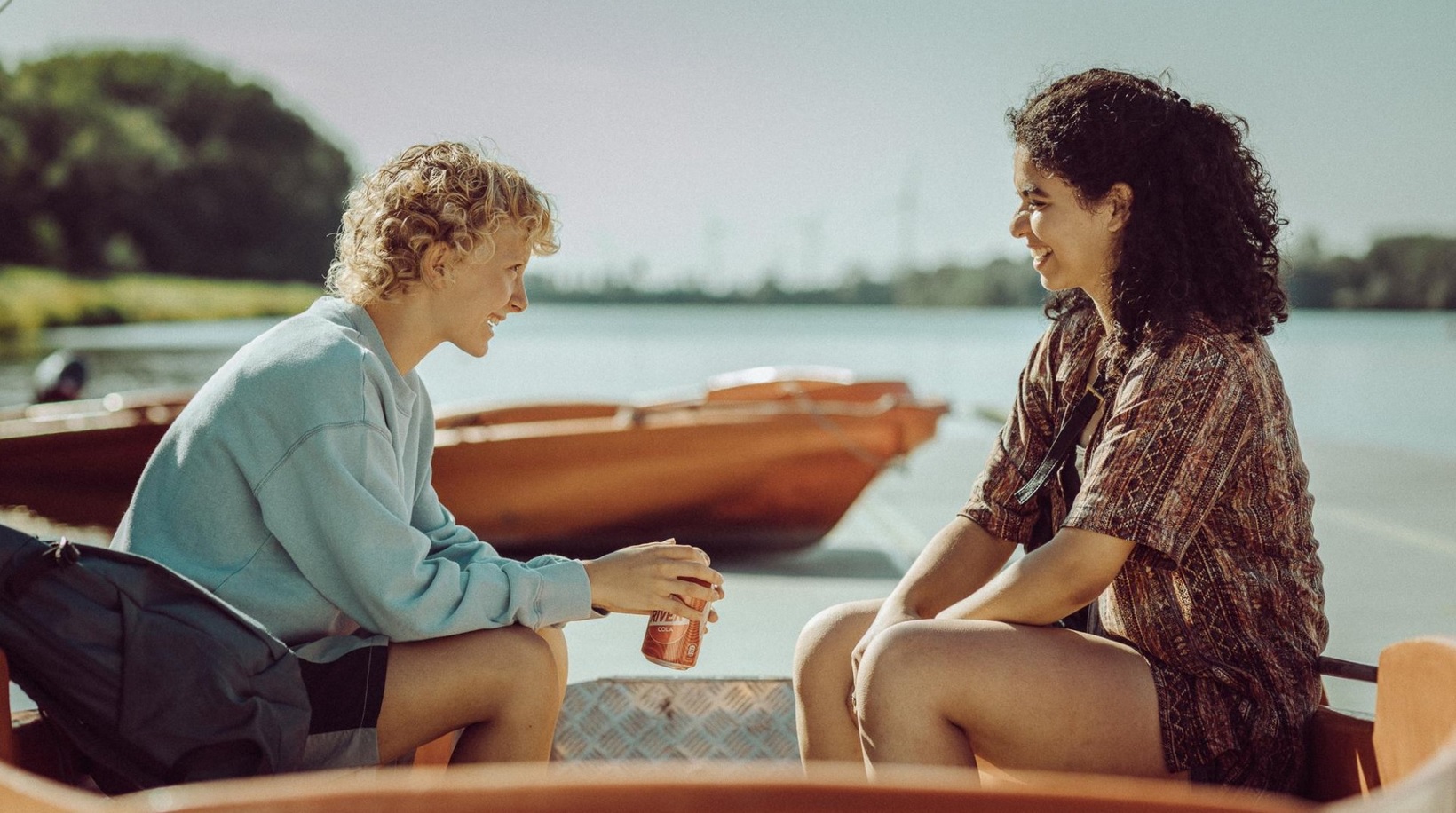 Review: Skiff - Films / Reviews - /Belgium/Netherlands/Sweden