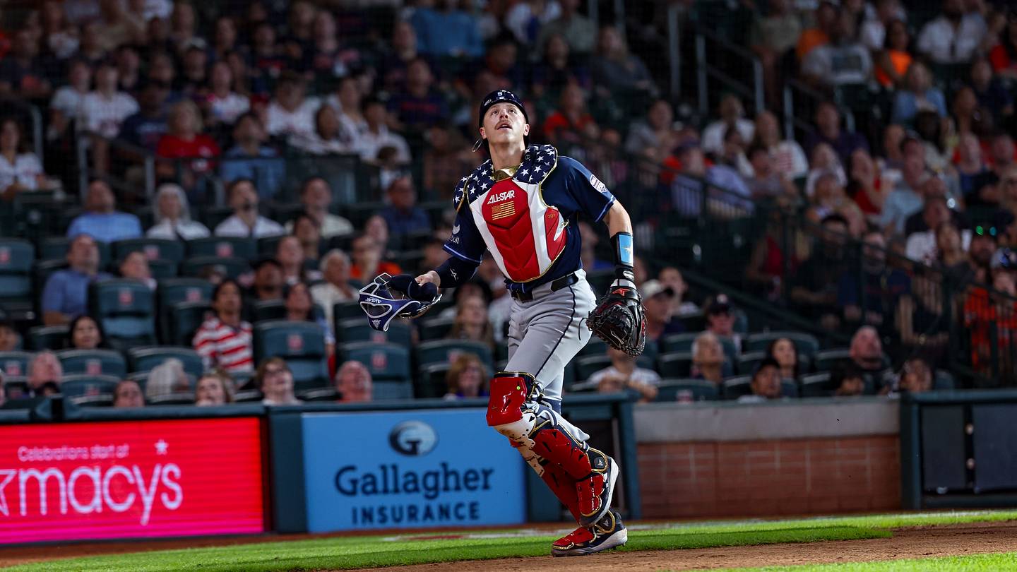 Dodgers re-acquire catcher from weird 3-team trade in deal with Rays at deadline buzzer