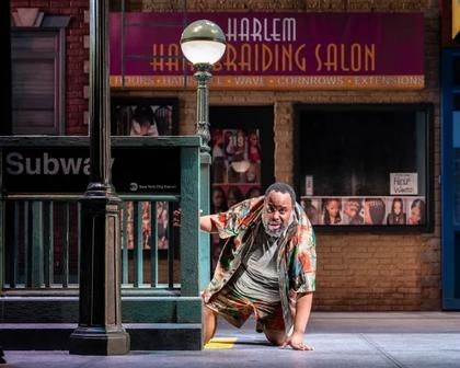 Review: Shakespeare Theatre Company’s Merry Wives Is a Delightful Modern Reimagining