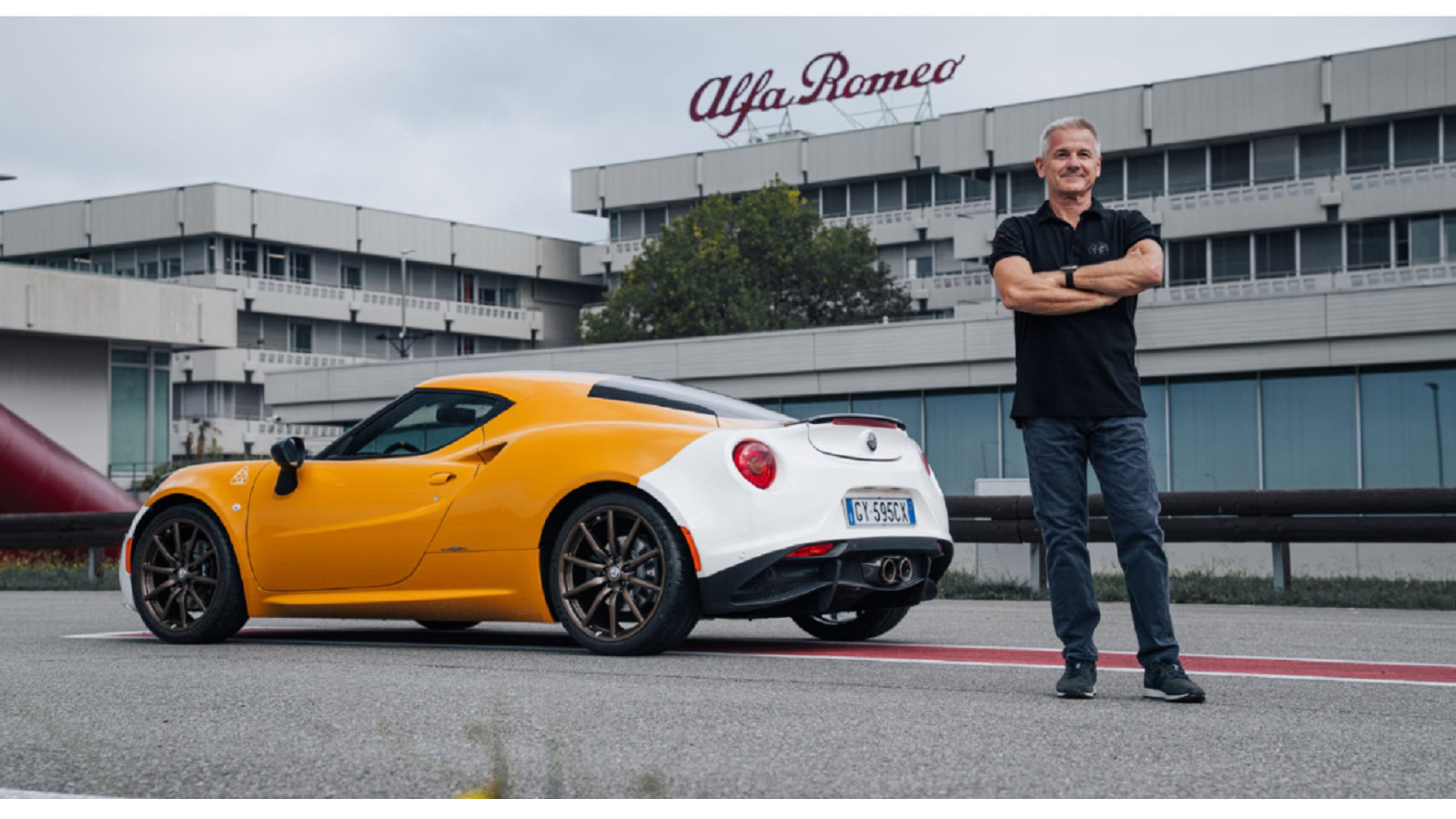 Alfa Romeo consegna la prima 4C Collezione GT “Nicola Larini”