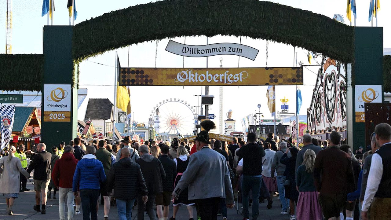 Germany’s Oktoberfest to reopen after bomb scare