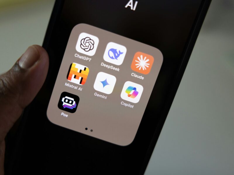 Defense attorneys urged to cautiously adopt AI to match prosecution