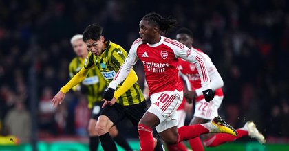Thursday’s briefing: Perfect Arsenal and rampant Liverpool reach last 16