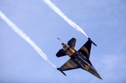 Turkey deploys F-16 jets to Somalia as it strengthens economic ties