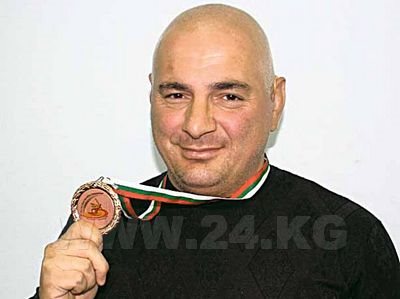 <b>Арам Акопян: Проблемы со слухом в спорте не помеха!</b>