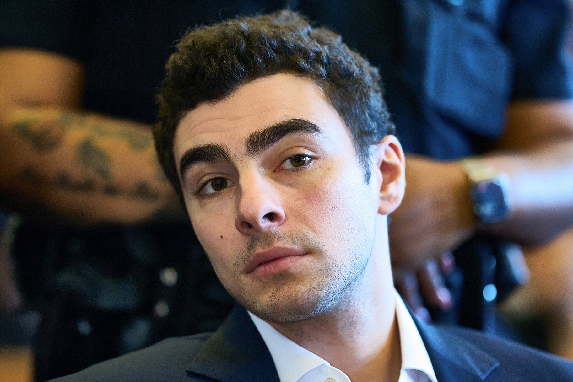 Man Poses as FBI Agent to Break Luigi Mangione Out of Jail