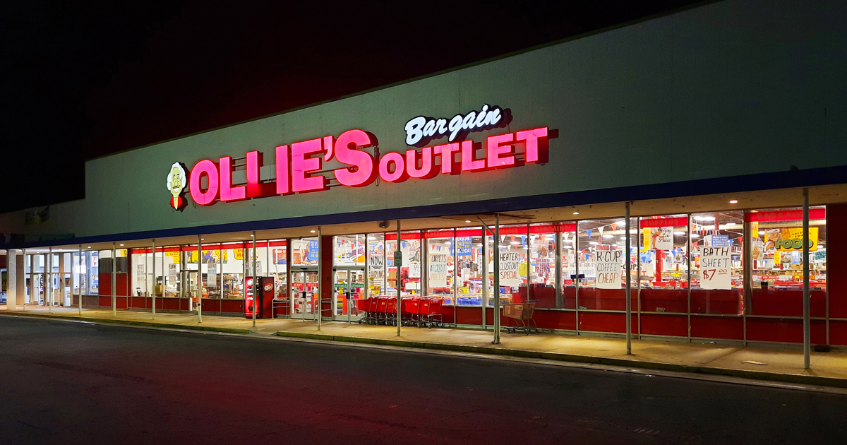 The Massive Thrift Store In Delaware Where You’ll Find The Ultimate Bargains