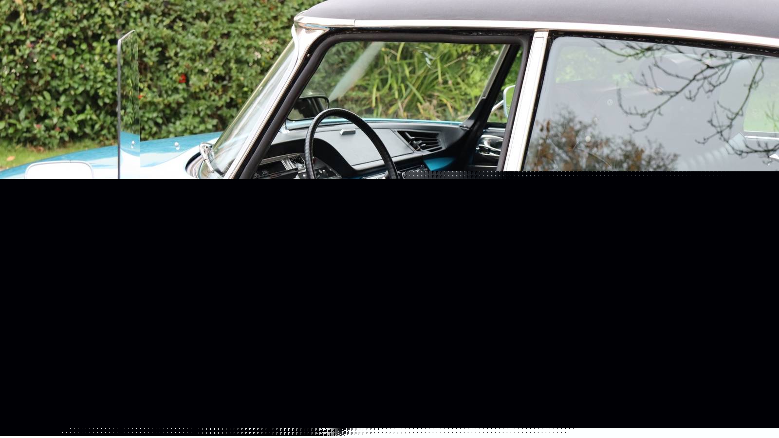 Why Now Is The Perfect Time To Bring Back The Single-Spoke Steering Wheel