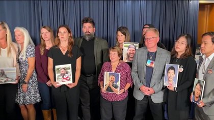 Memorial service honors lives lost in DCA crash, first responders 1 year later