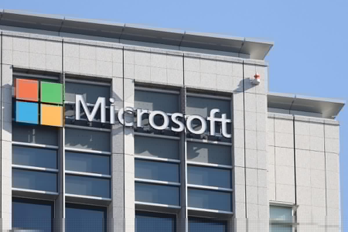 Com serviços de IA, 'nuvem' da Microsoft acelera e tem maior crescimento desde 2022