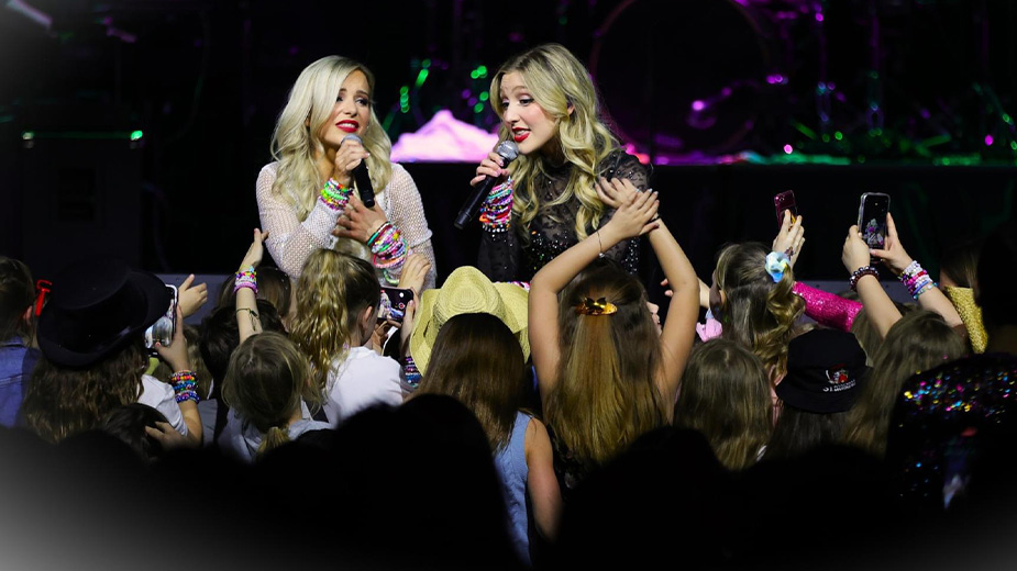 Miss Americanas Concert Postponed to October