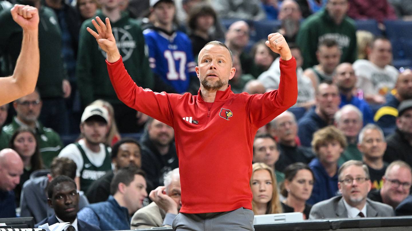 3 Thoughts on Michigan Basketball Replacing Duke with Louisville