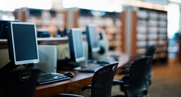 “Avoiding AI” Library Programs, and More Updates For Library Workers
