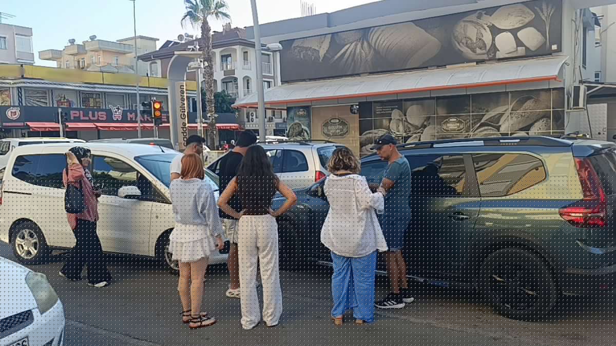 Manavgat'ta Zincirleme Kaza: Can Kaybı Yok