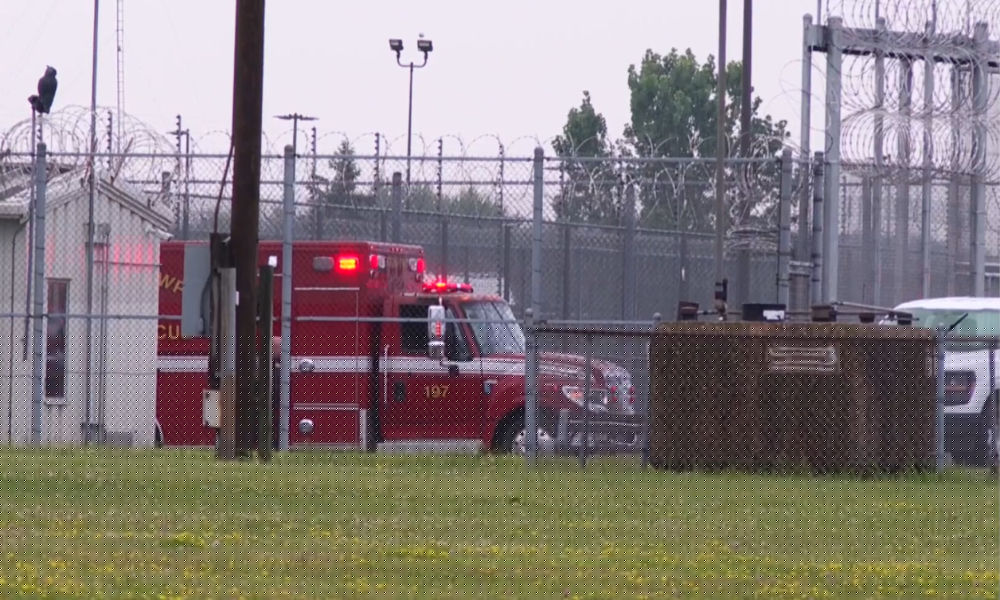 16 inmates hospitalized after lightning strike at Ohio prison, 1 airlifted