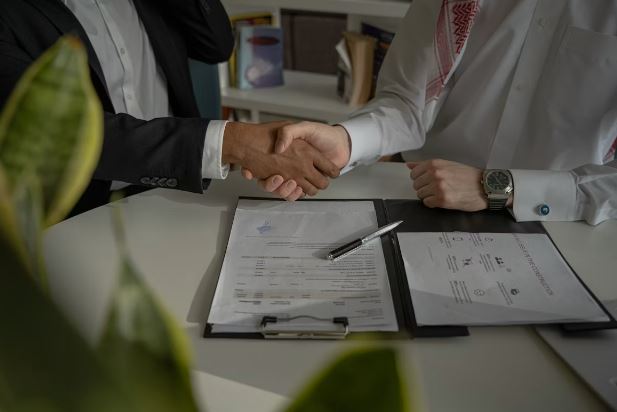 Decoding Business Contracts: What You Need to Know