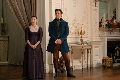 ‘Bridgerton’ Season 4 Stars Luke Thompson And Yerin Ha Unpack That Part 1 Cliffhanger: “It’s A Polarizing Moment”