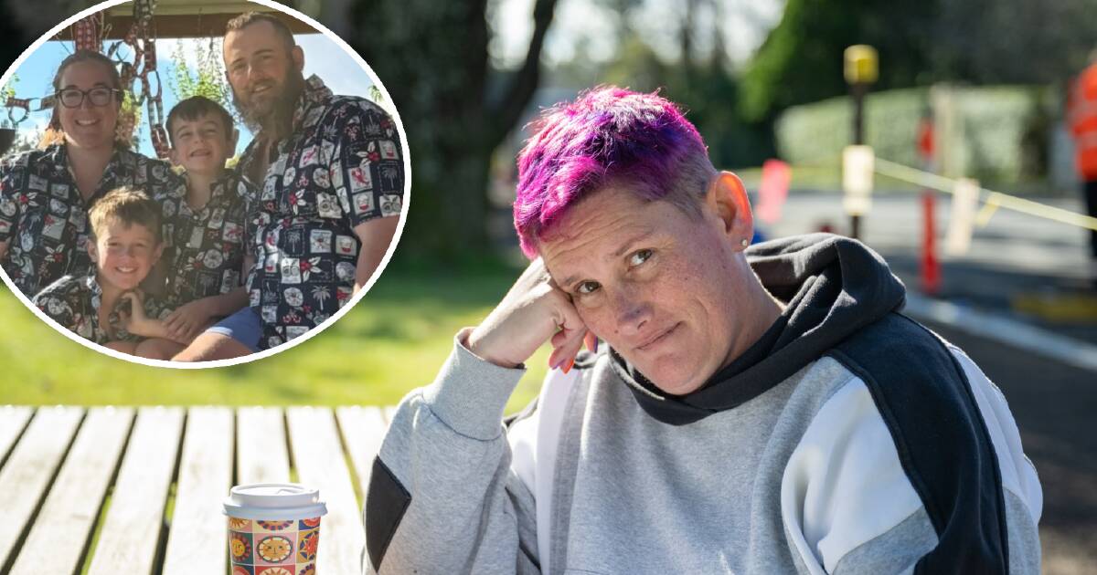'The world doesn't stop': community's huge response to nurse's tragic death