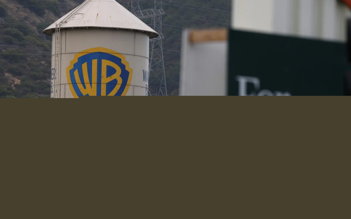 Court orders Paramount to pause Warner Bros deal