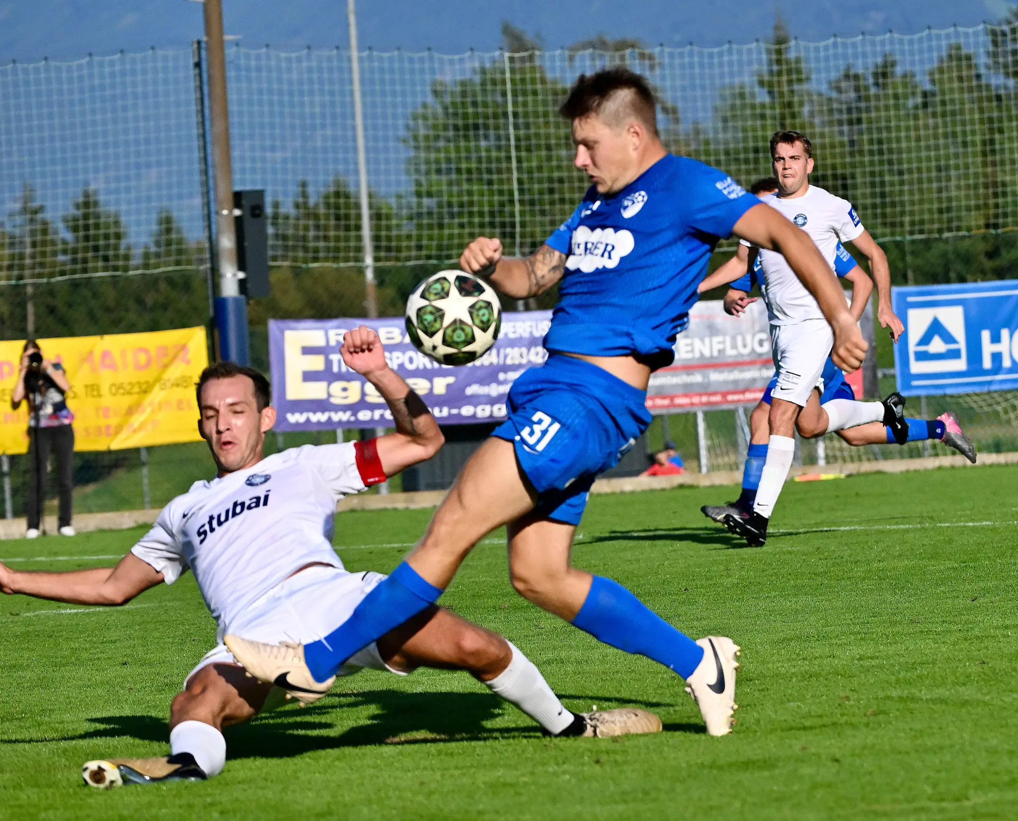 FC Stubai triumphiert im Oberperfer Wohnzimmer
