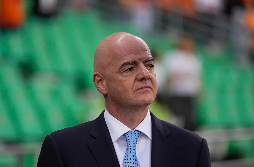 Uefa, AFC y Concacaf pidieron transparencia y acusaron de engaño a la Fifa