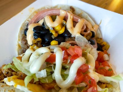A Madison County restaurant that drew fans to a rural crossroads is closing soon