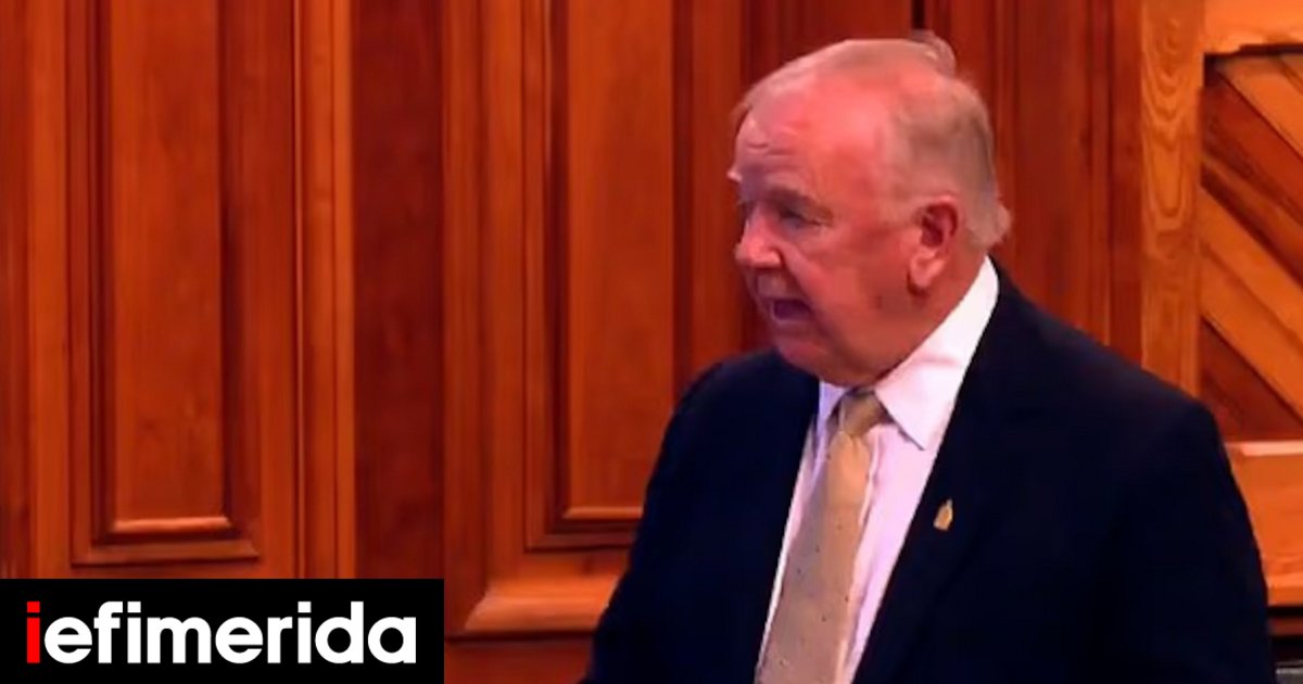 «Ακολουθεί μια πιο φυσική, ρέουσα εκδοχή»: Καναδός πολιτικός έβαλε την AI να γράψει την ομιλία του, αλλά ξέχασε να διαγράψει τον πρόλογο