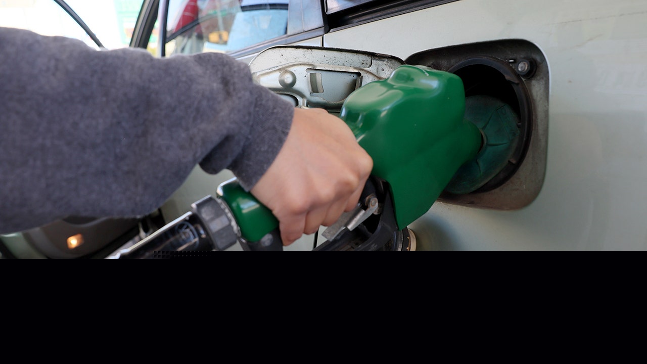 AAA national gas price tops $4 amid renewed US strikes on Iran