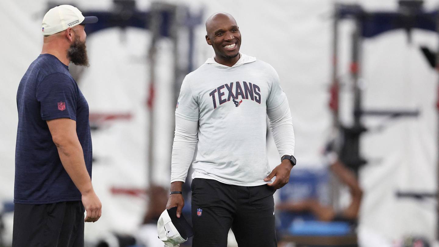 What Stands Out From the Texans' First Unofficial Depth Chart