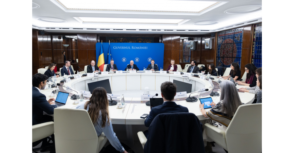 Premierul Ilie Blojan, la întâlnire cu o delegație de investitori: Eu sunt optimist că indiferent ce va fi după anul 2027, România are o arhitectură suficient de puternică pentru a merge mai departe în direcția pe care am început-o
