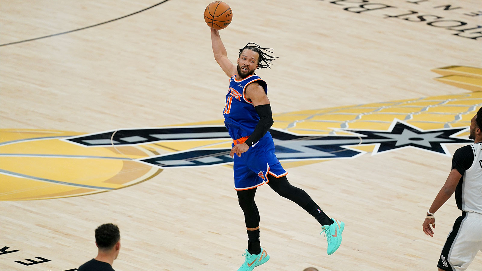 Knicks star Jalen Brunson’s debut book drastically moves up release date