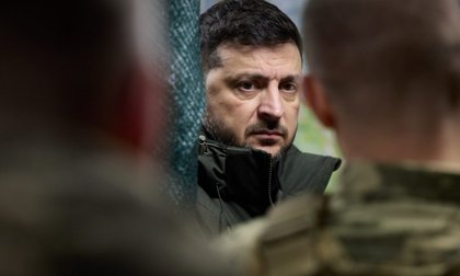 Zelenski spune că nu va da curs sugestiilor repetate ale lui Putin privind o posibilă întâlnire la Moscova: „Să vină el la Kiev, dacă are curaj”