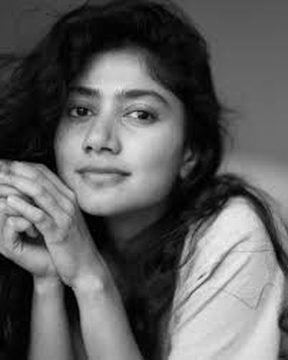 Is  Sai  Pallavi Replacing Deepika  Padukone In Kalki?