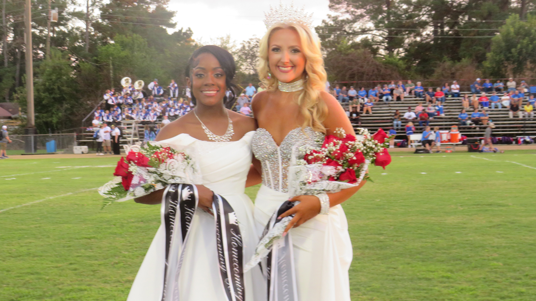 Lawrence County High presents homecoming queen, court for 2025