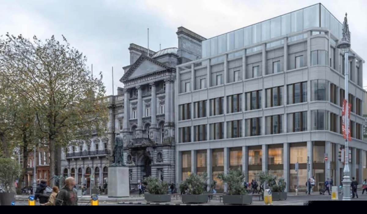 Five-star College Green hotel plans hit by ‘portacabin’ row