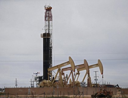 Oil prices gain 1.5% on increasing concerns of Iran attack