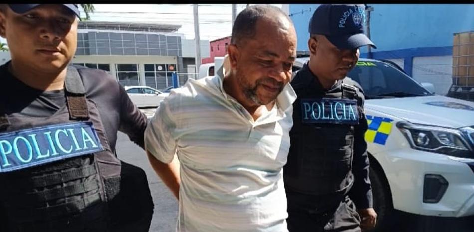 “Es un problema de muchos años”, dice Kekero al entregarse por la muerte de dos hombres en Jaragua