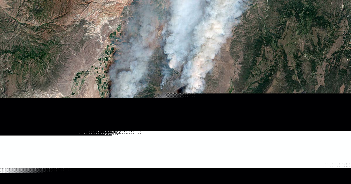 Two helicopter pilots killed in crash while battling Utah wildfire