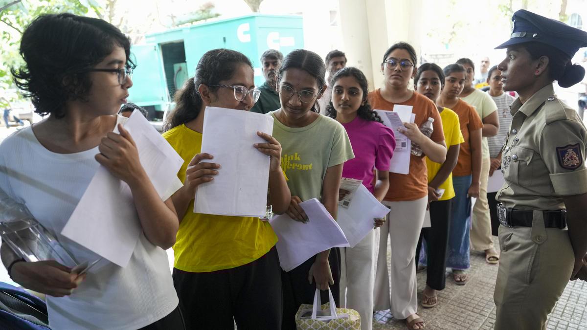 Writers, progressive thinkers urge Karnataka CM to pass resolution against NEET, NTA