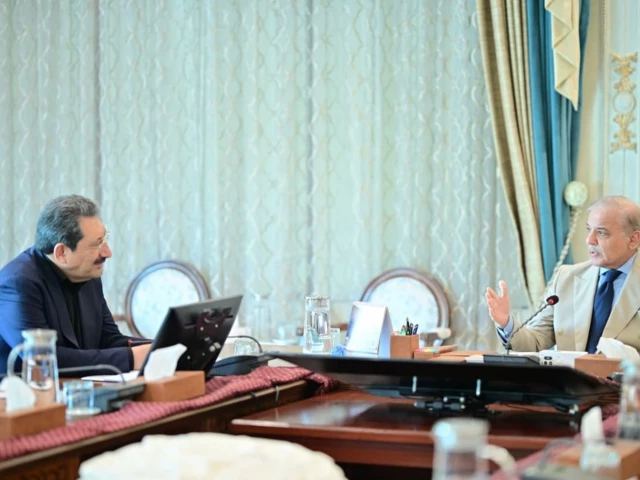 Pakistan, Iran agree on round-the-clock border operations to spur trade