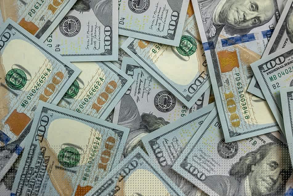California to Raise Minimum Wage to Nation's Highest