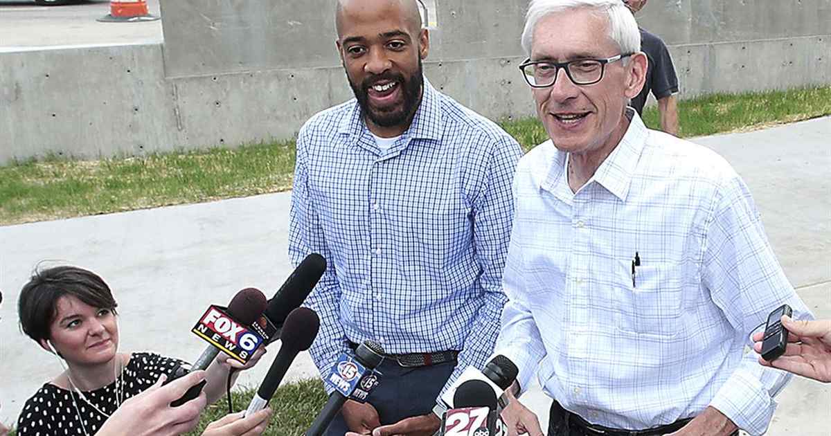 Mandela Barnes Suspends His Campaign for Wisconsin Governor