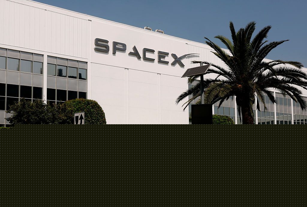 SpaceX share price crashes back to earth following results